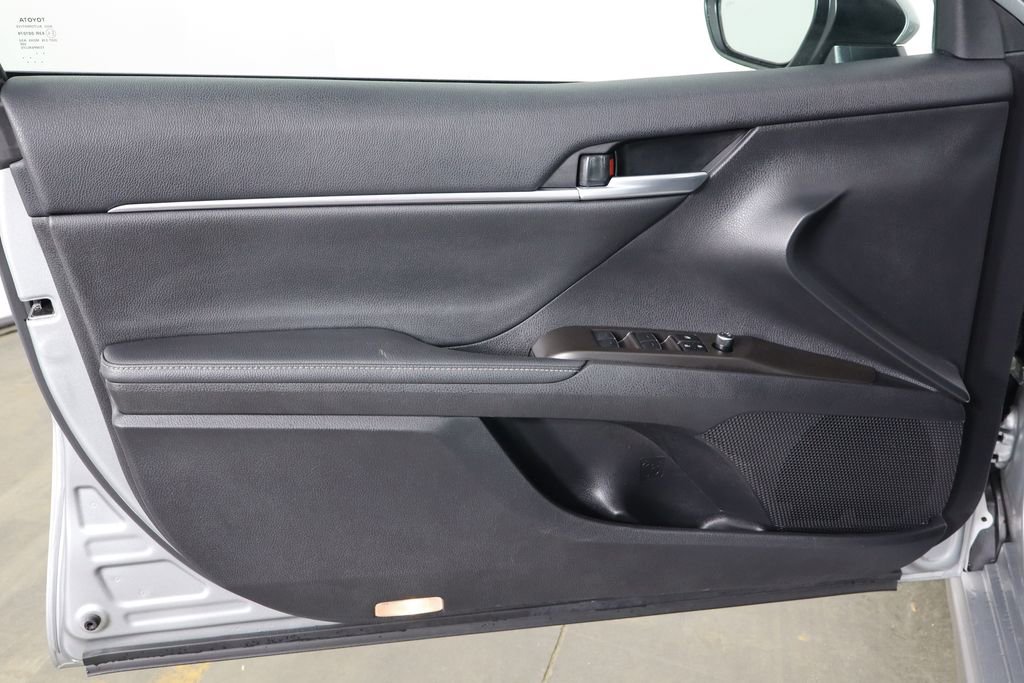 Used 2024 Toyota Camry XSE FWD image 20