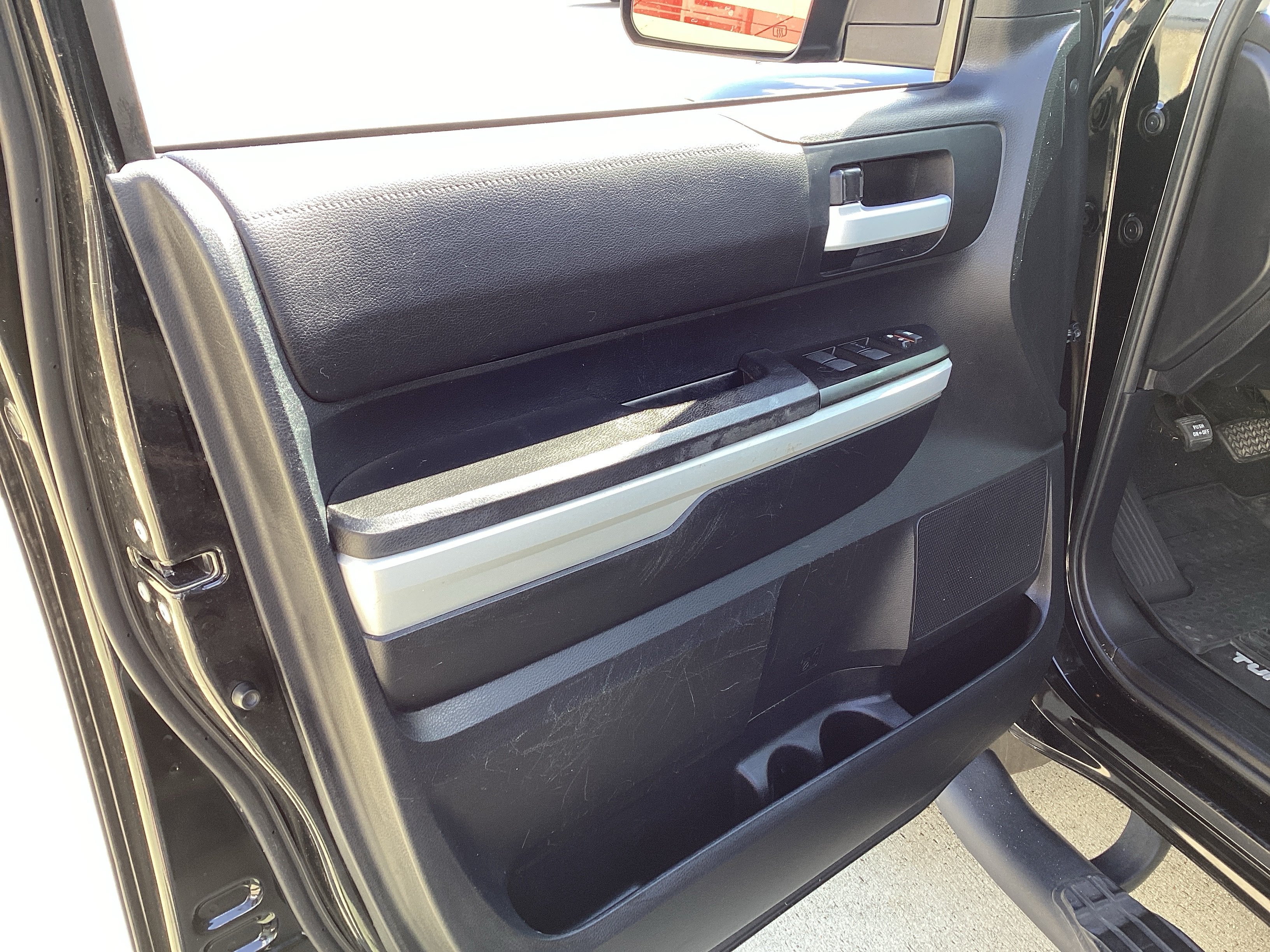 Used 2019 Toyota Tundra SR5 RWD image 15
