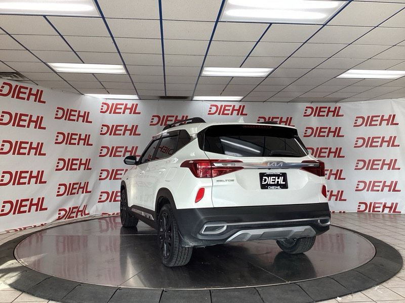 Used 2023 Kia Seltos Nightfall Edition AWD/4WD image 5
