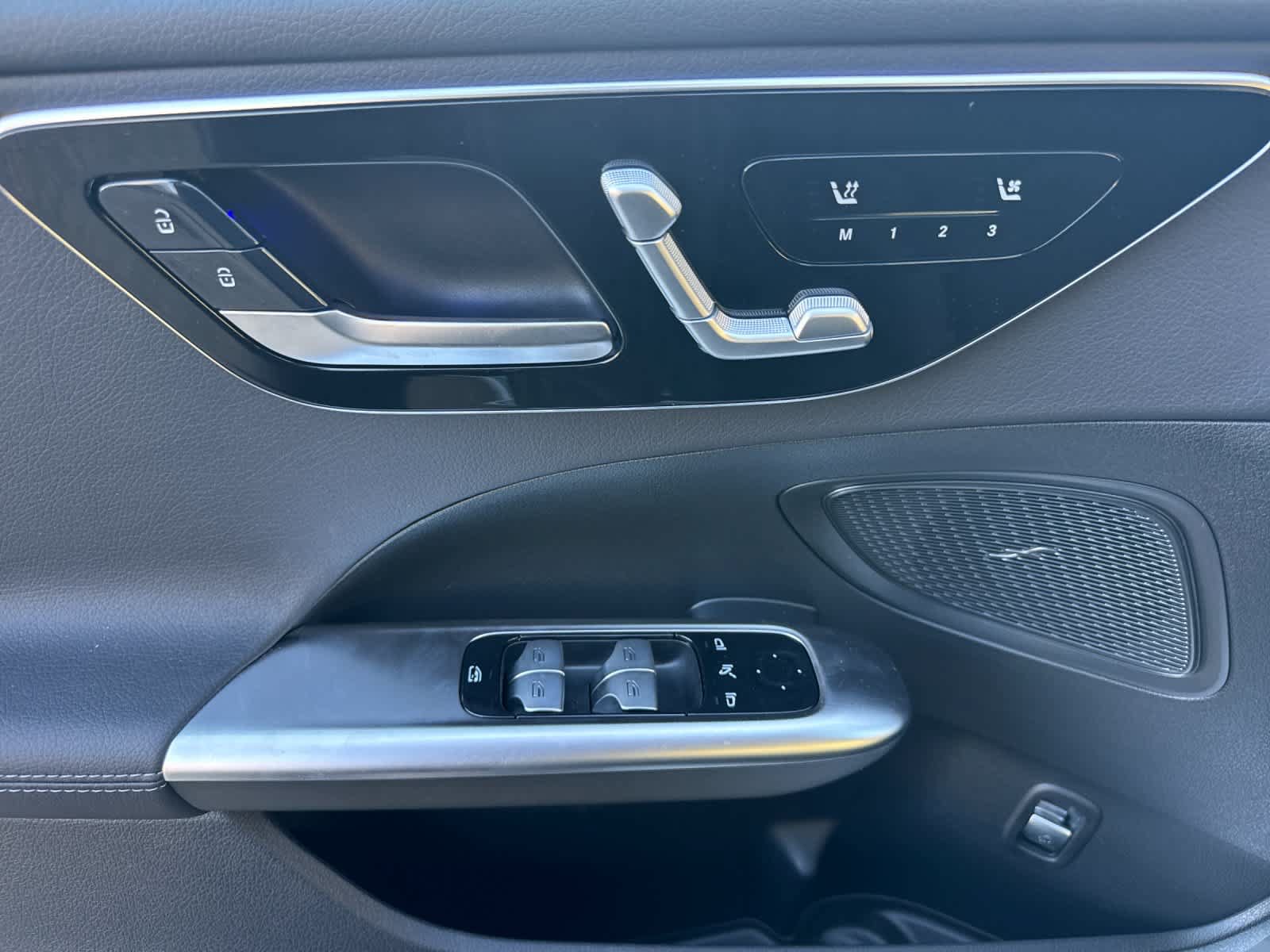 New 2026 Mercedes-Benz C 300 4MATIC Sedan image 10