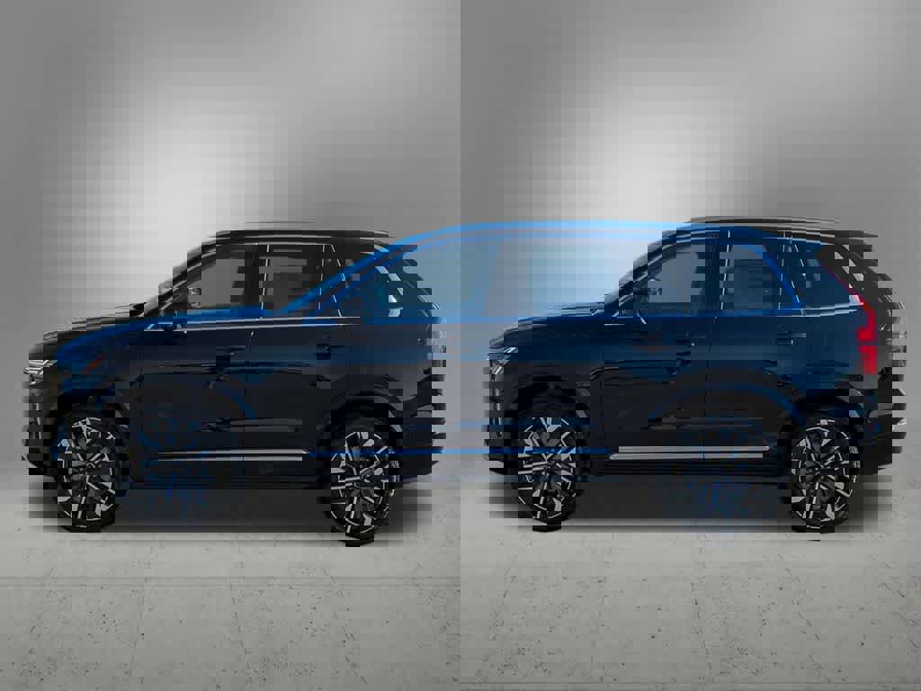 Used 2026 Volvo XC90 B6 Plus w/ Protection Package Premier image 3