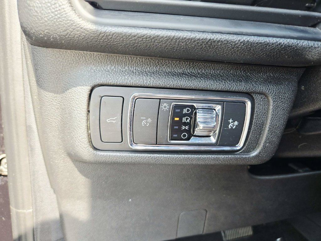 Used 2020 Lincoln Corsair AWD w/ Premium Package image 32