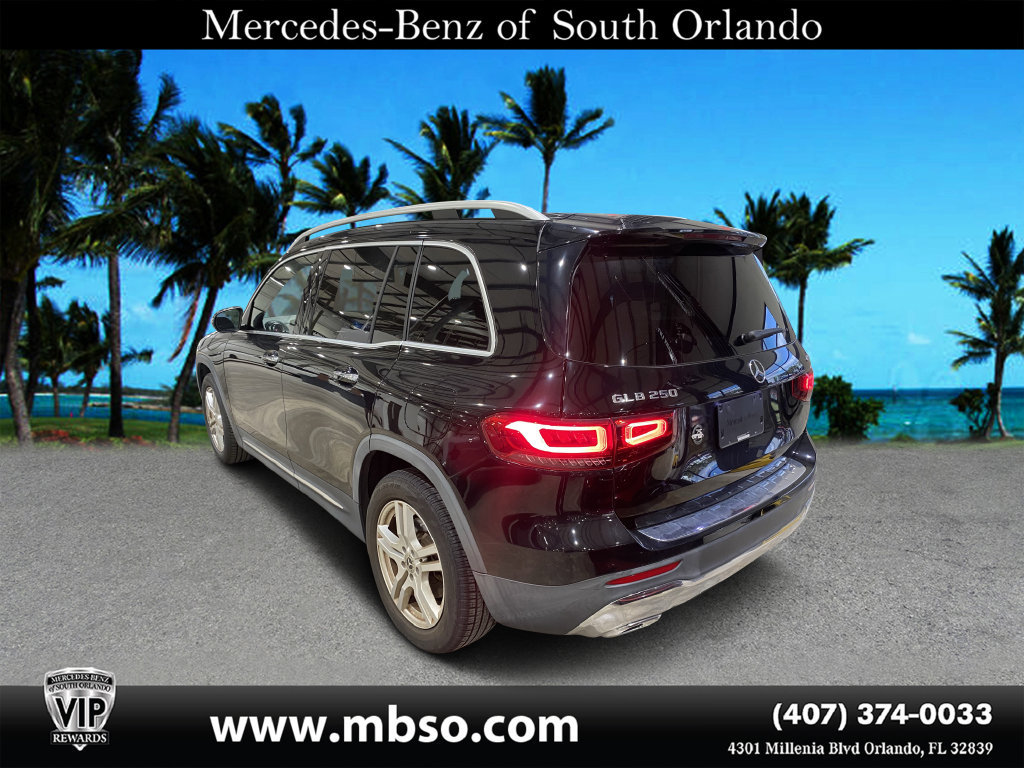 Used 2023 Mercedes-Benz GLB 250 4MATIC image 16
