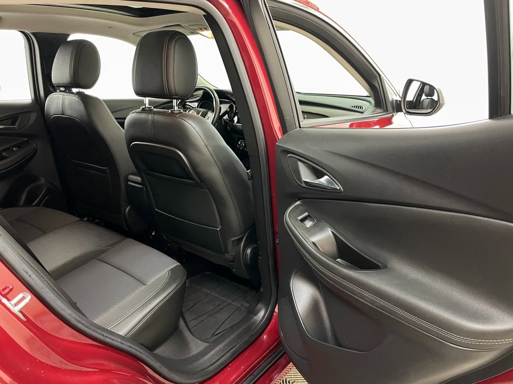 Used 2023 Buick Encore GX Select w/ Experience Buick Package image 39