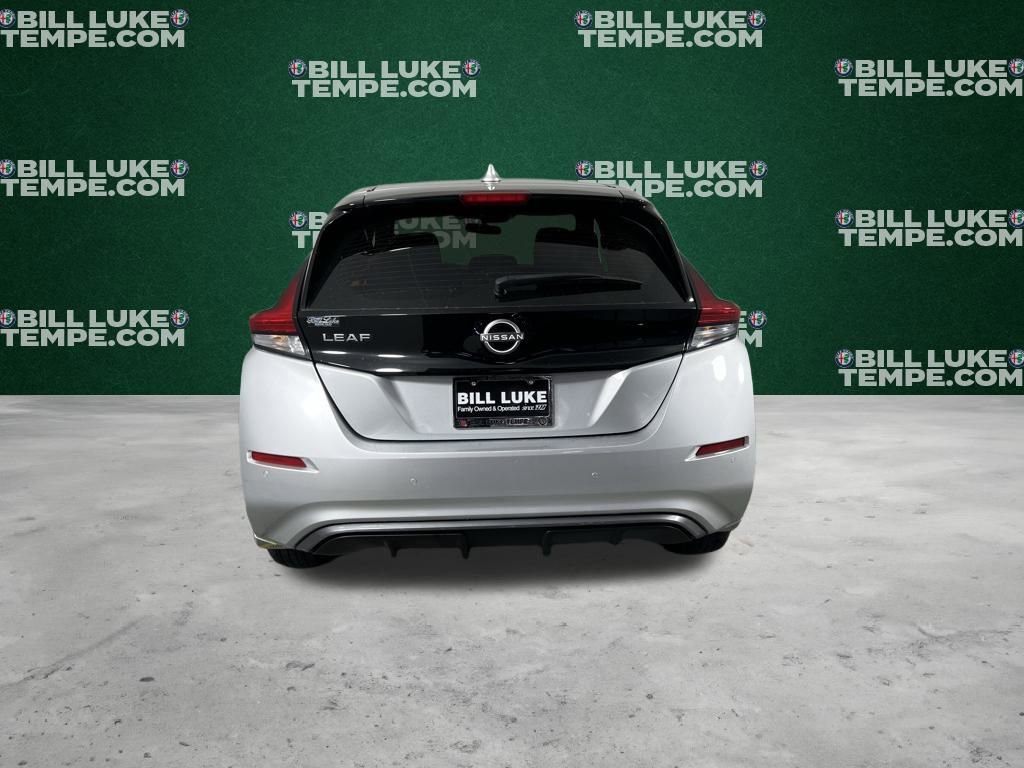 Used 2023 Nissan Leaf S image 7
