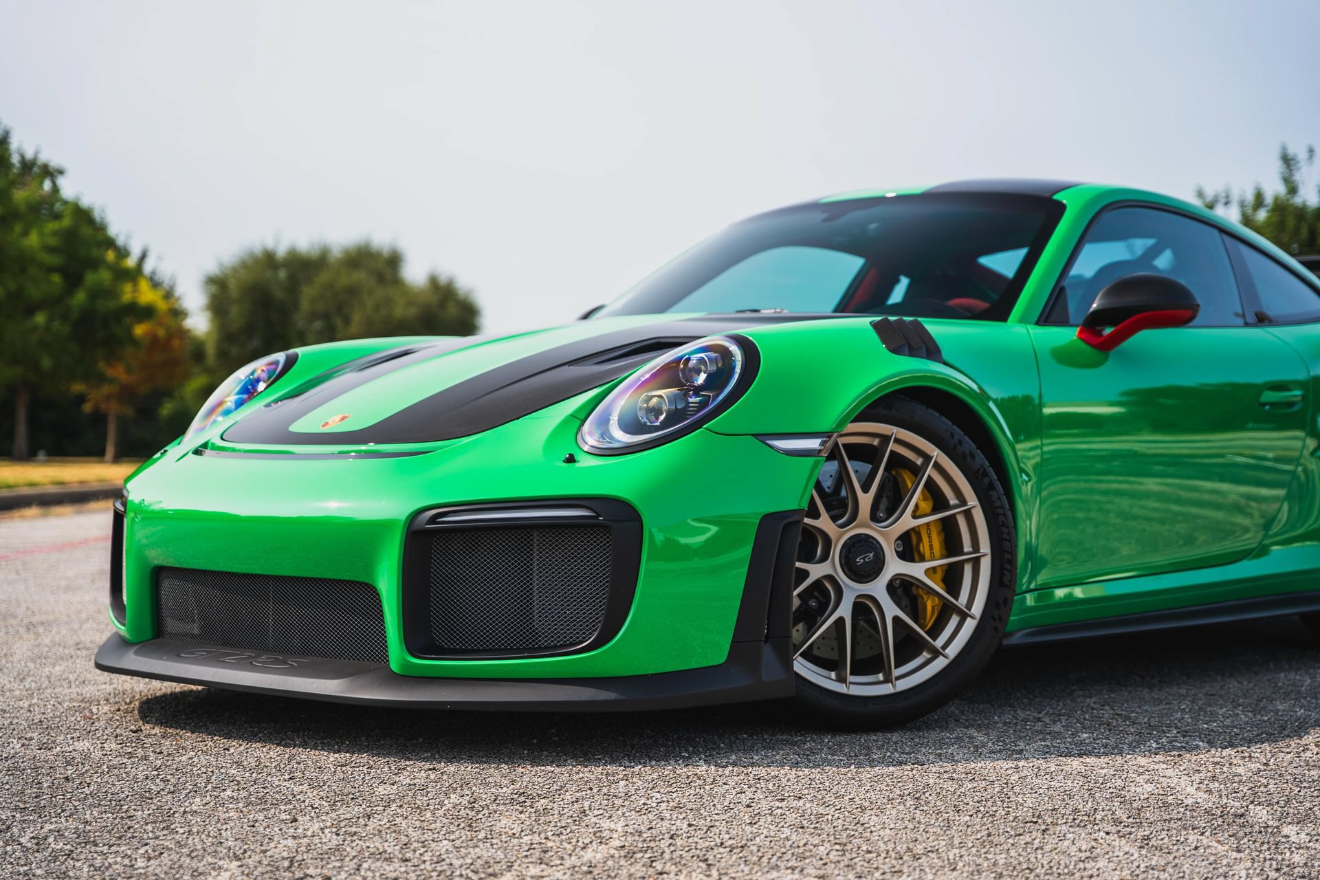 Used 2018 Porsche 911 GT2 RS RWD image 4