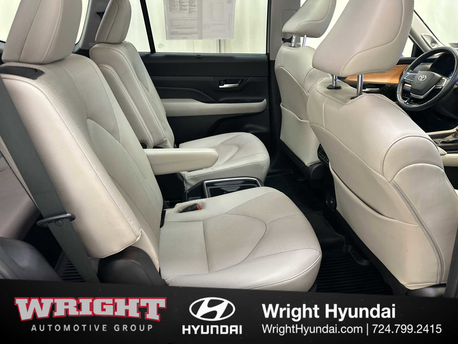 Used 2024 Toyota Grand Highlander Limited image 18