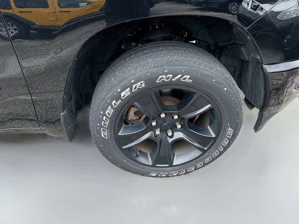 Used 2023 RAM 1500 Big Horn AWD/4WD image 10