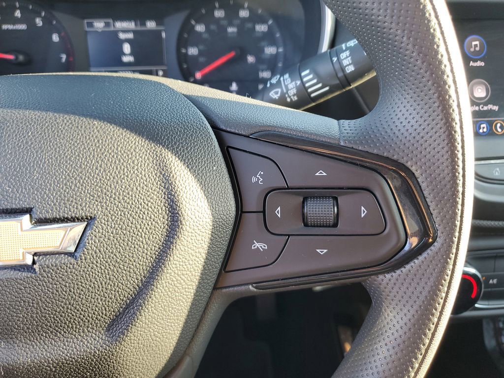 Used 2023 Chevrolet TrailBlazer LS FWD image 17