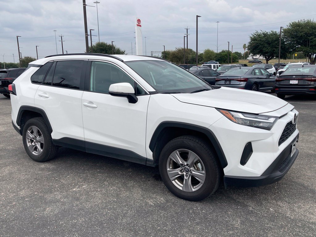 Certified 2025 Toyota RAV4 XLE FWD image 2