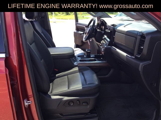 Used 2024 GMC Sierra 1500 SLT w/ SLT Premium Plus Package AWD/4WD image 34