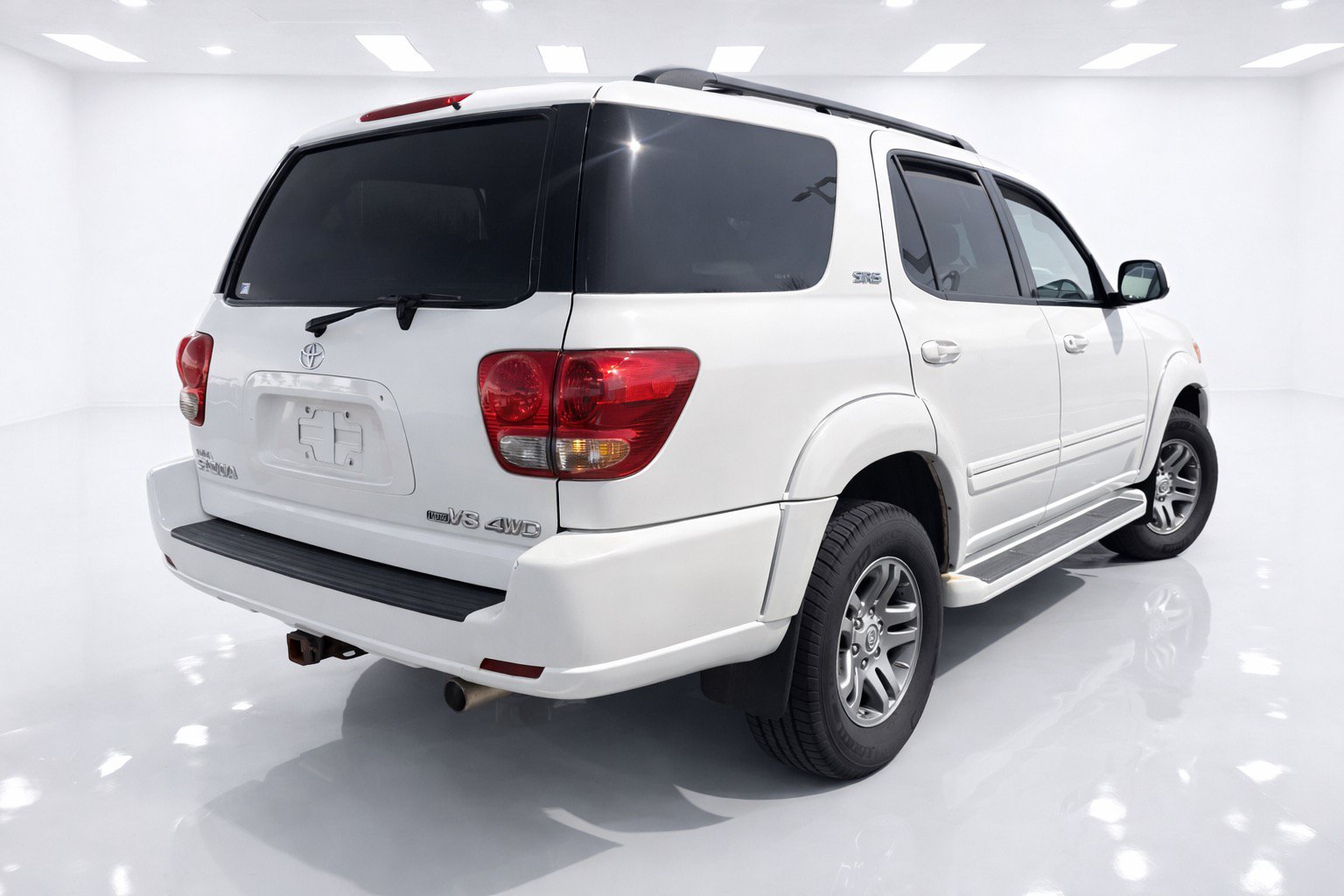 Used 2007 Toyota Sequoia SR5 w/ Preferred Pkg w/ Heated Seats AWD/4WD image 4
