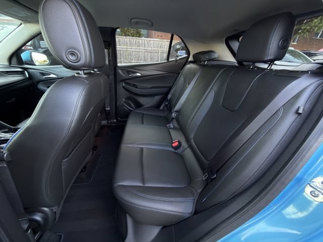 Used 2025 Buick Encore GX Sport Touring FWD image 25