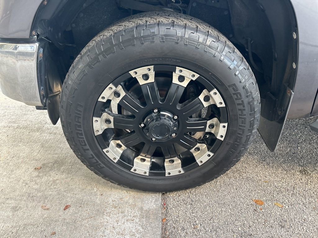 Used 2017 Toyota Tundra SR5 image 15