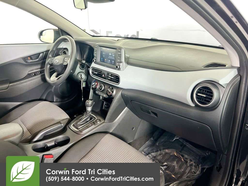 Used 2021 Hyundai Kona SE image 27