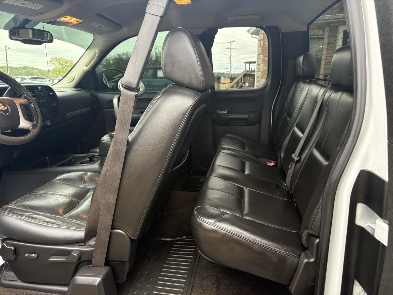 Used 2007 Chevrolet Silverado 1500 LT w/ Safety Package RWD image 16