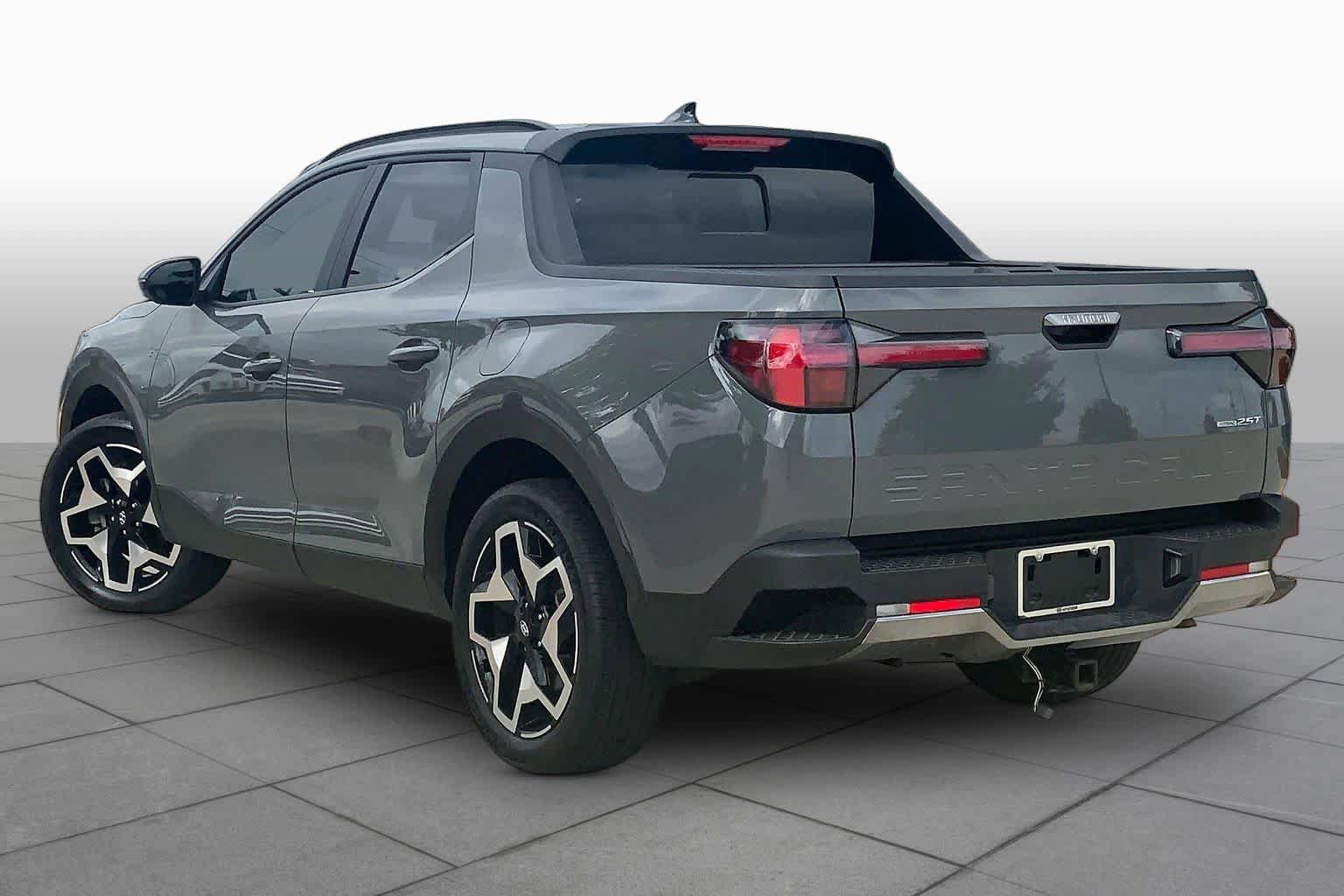 Used 2022 Hyundai Santa Cruz Limited AWD/4WD image 12