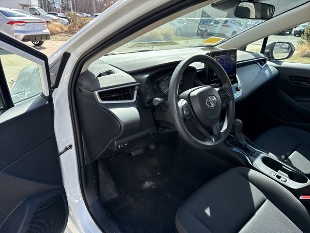 Used 2023 Toyota Corolla LE image 23