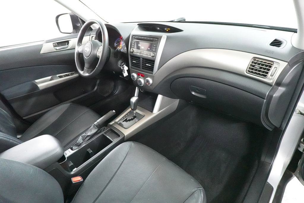 Used 2010 Subaru Forester 2.5X Limited AWD/4WD image 28
