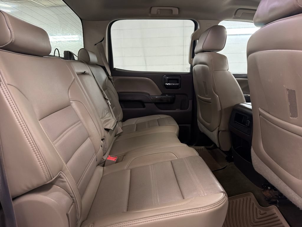 Used 2015 GMC Sierra 2500 Denali w/ Duramax Plus Package AWD/4WD image 25