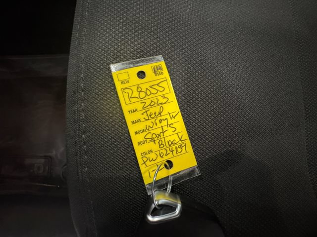 Used 2023 Jeep Wrangler Unlimited Sport AWD/4WD image 29