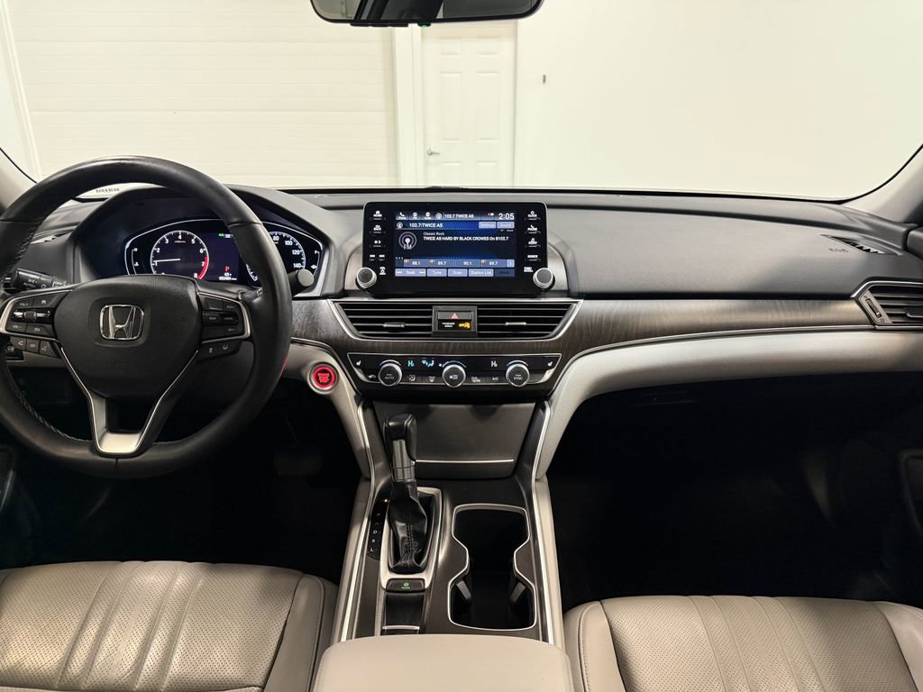 Used 2018 Honda Accord EX-L image 18