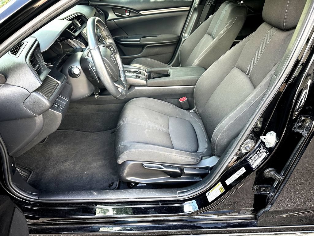 Used 2018 Honda Civic Sport image 12