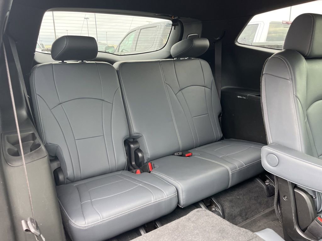 Certified 2023 Buick Enclave Premium w/ Experience Buick Package AWD/4WD image 4