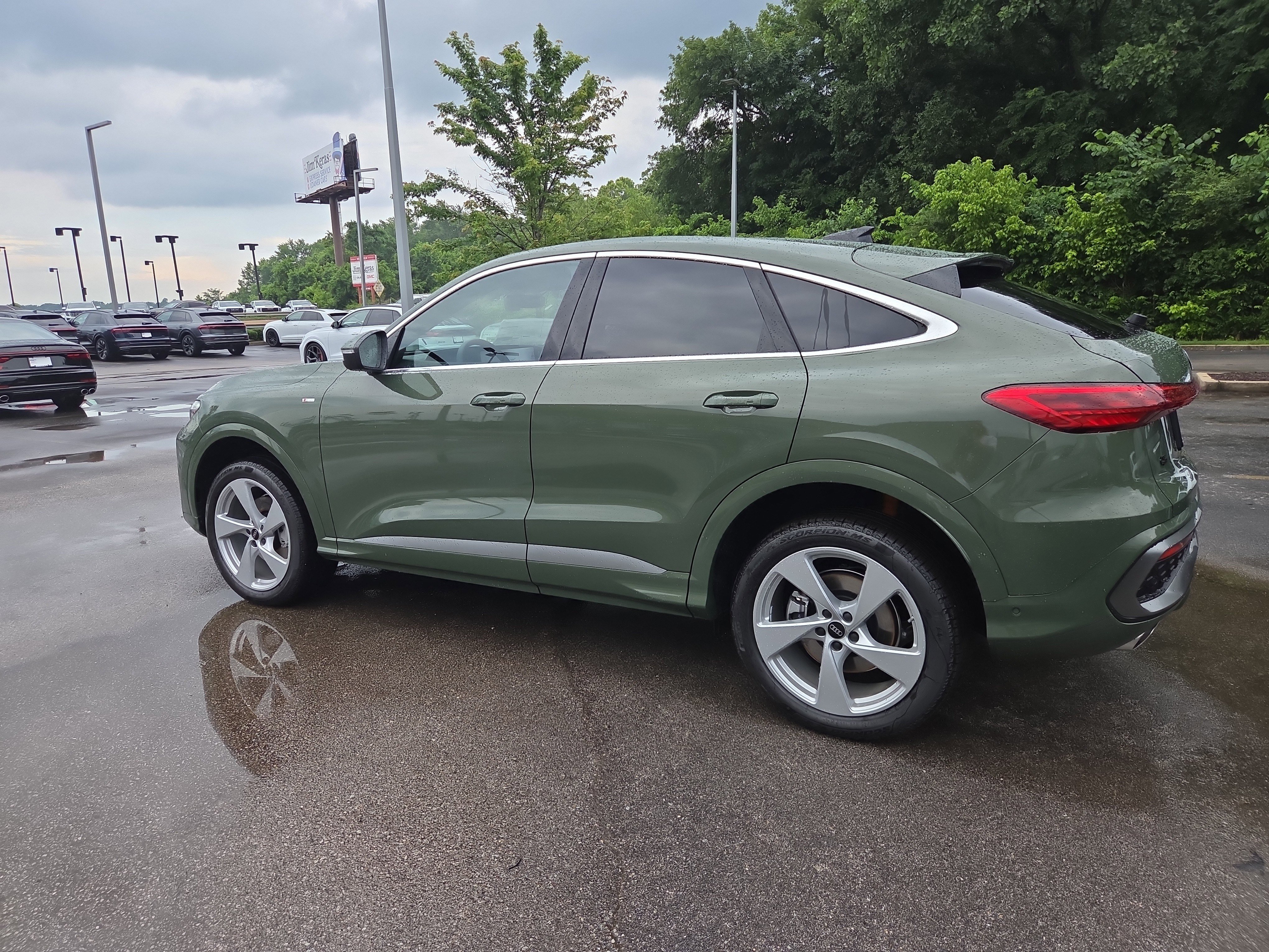 New 2026 Audi Q5 Premium Plus AWD/4WD image 3