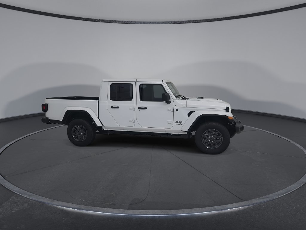 New 2026 Jeep Gladiator Sport AWD/4WD image 16