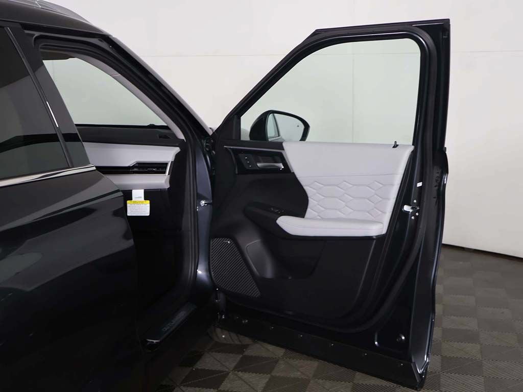 New 2026 Mitsubishi Outlander SEL AWD/4WD image 27