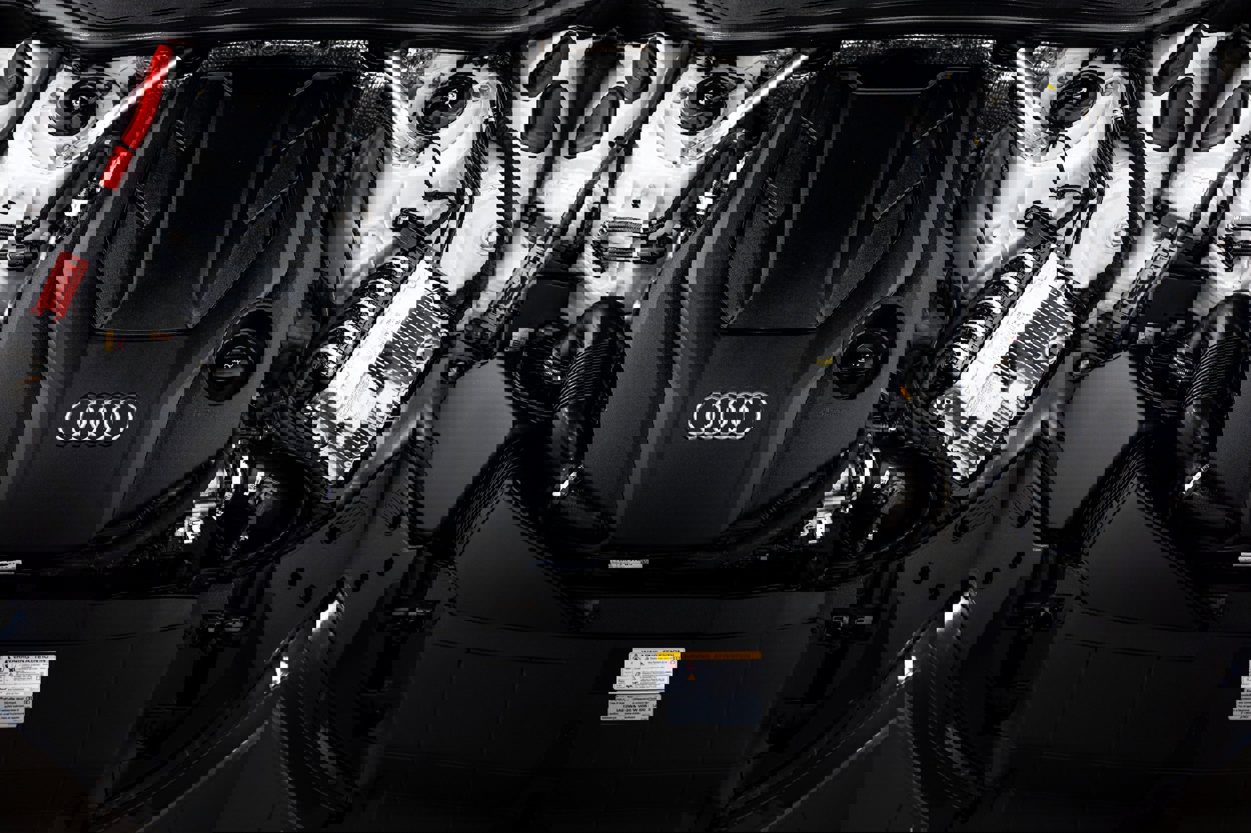 Certified 2025 Audi A6 Premium Plus w/ Driver Assistance Package image 21