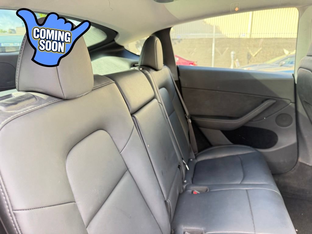 Used 2023 Tesla Model Y AWD image 9