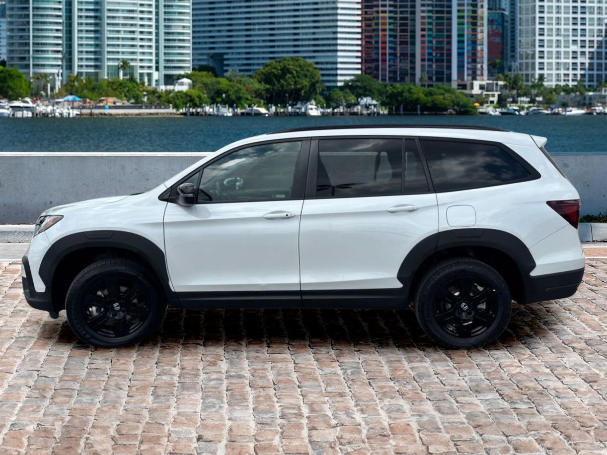 Used 2022 Honda Pilot TrailSport image 8