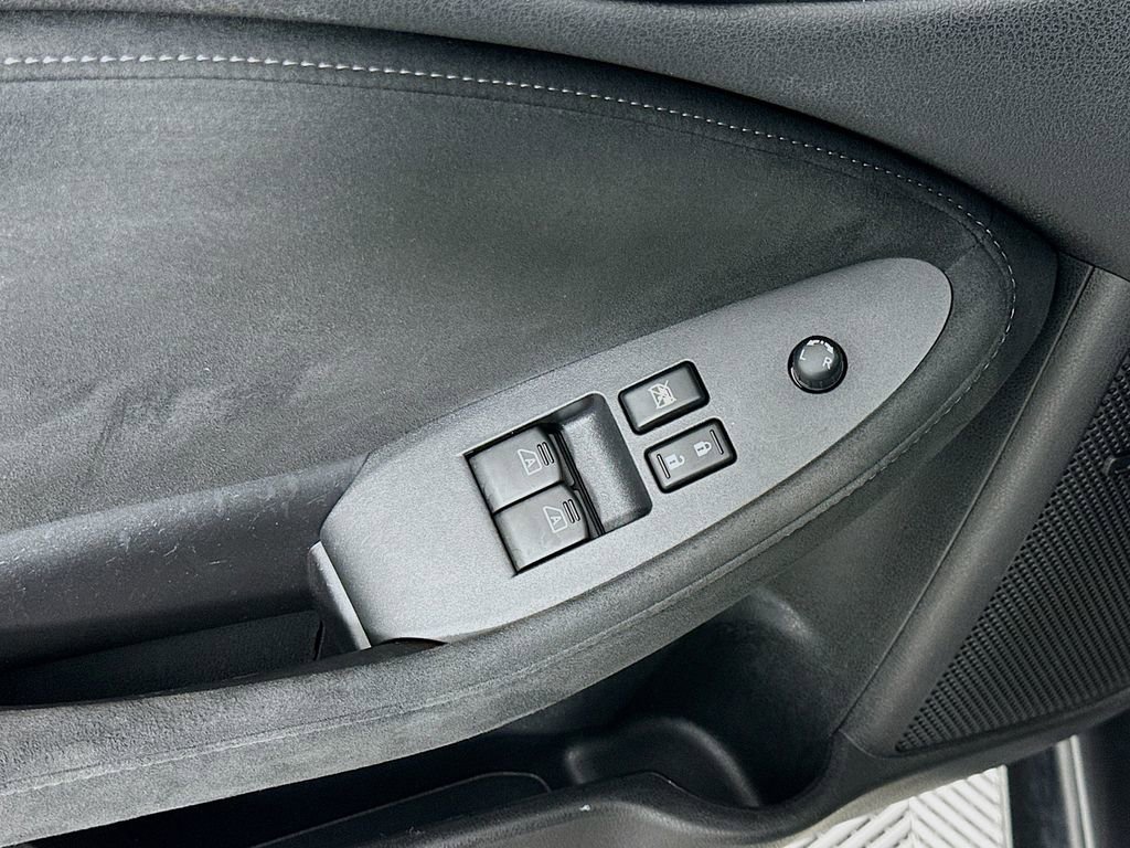 Used 2019 Nissan 370Z Touring Sport image 18