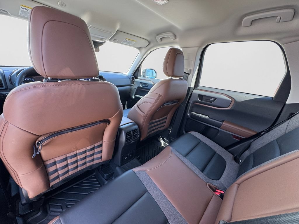 Used 2023 Ford Bronco Sport Outer Banks AWD/4WD image 13