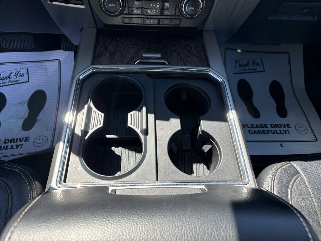 Used 2017 Ford F350 Lariat w/ Lariat Value Package AWD/4WD image 16