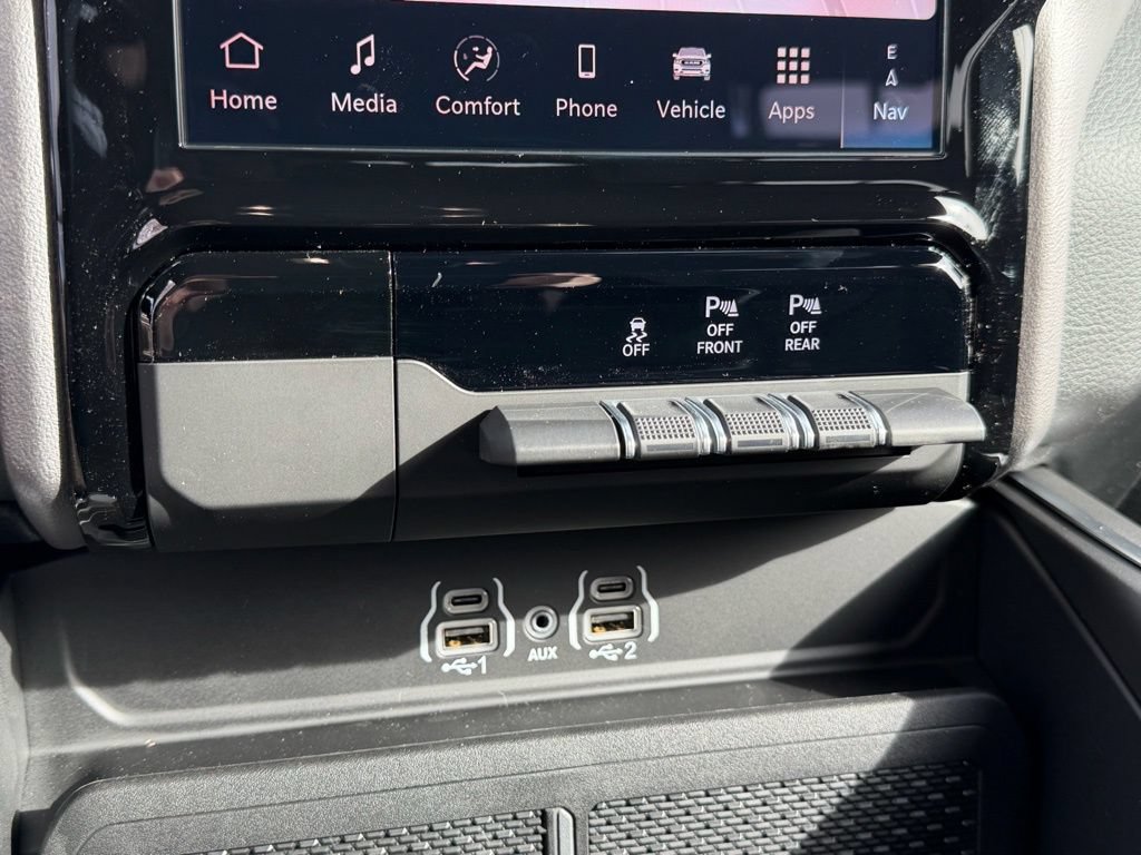 New 2026 RAM 1500 Big Horn AWD/4WD image 22