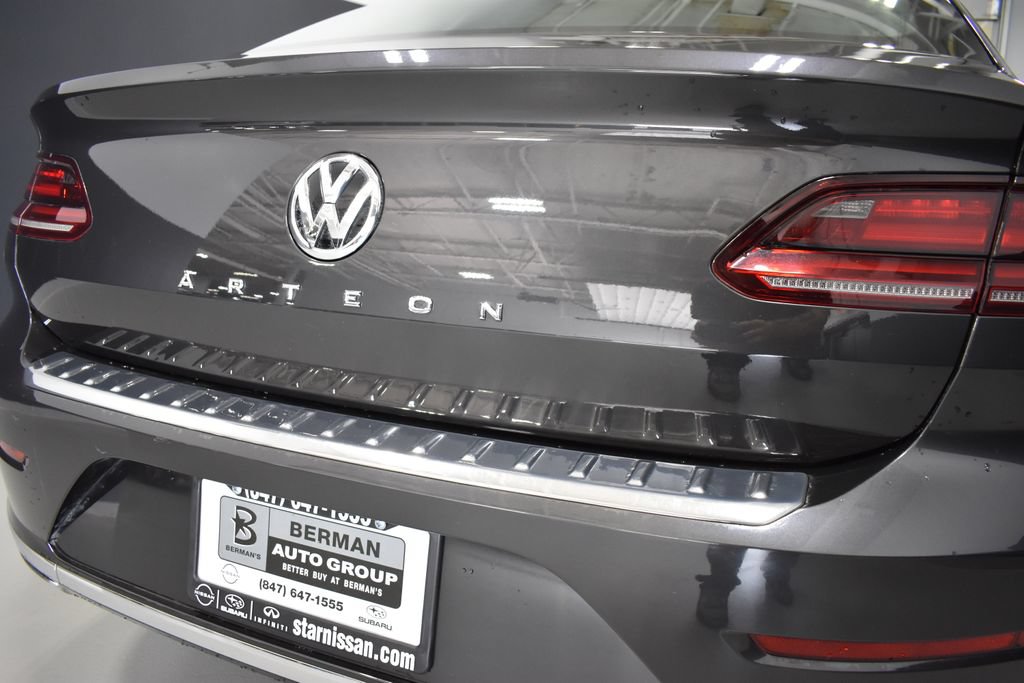 Used 2019 Volkswagen Arteon SE FWD image 12