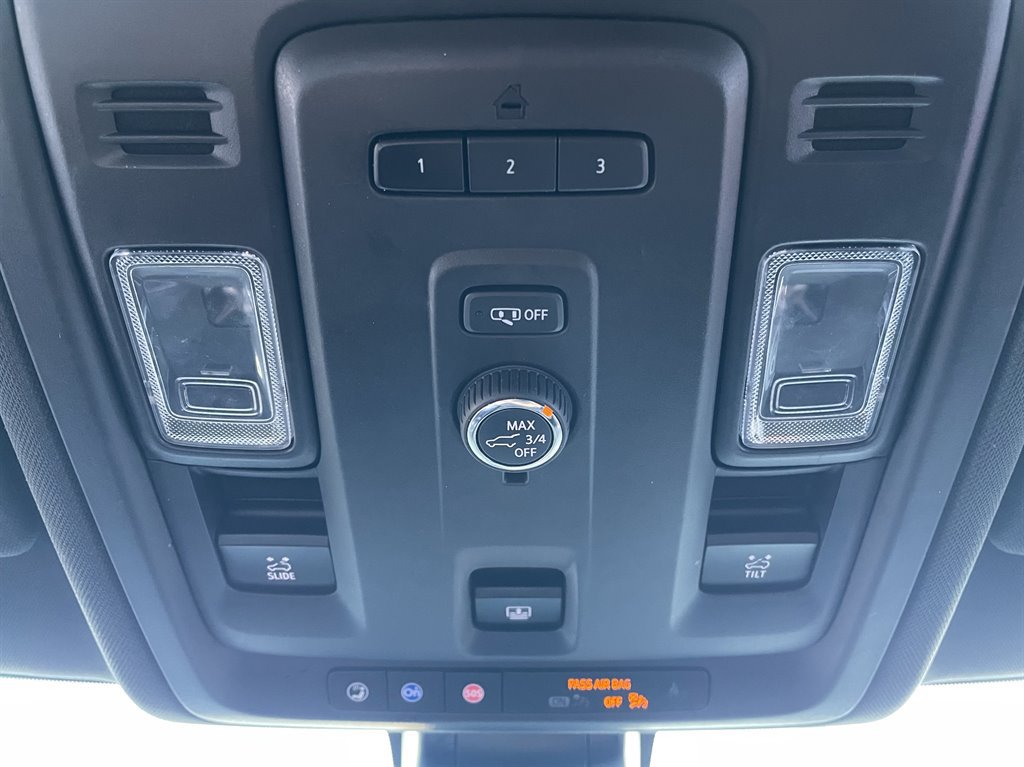 Used 2021 Chevrolet Tahoe RST AWD/4WD image 34