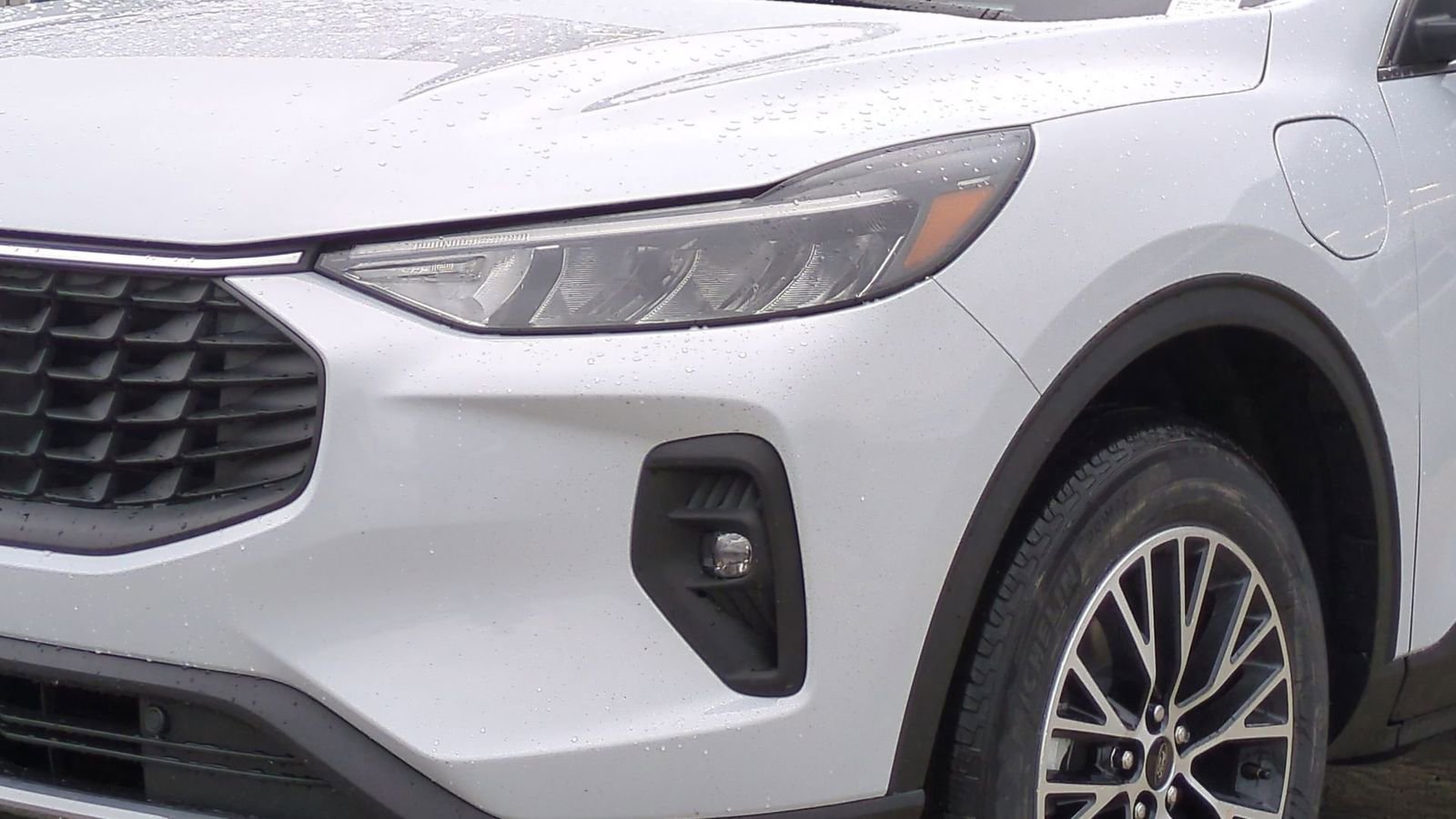 New 2026 Ford Escape SE w/ Class II Trailer Tow Package image 11