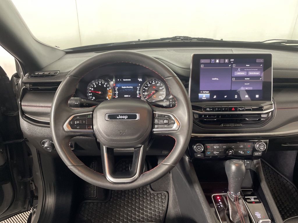 Used 2024 Jeep Compass Trailhawk AWD/4WD image 12