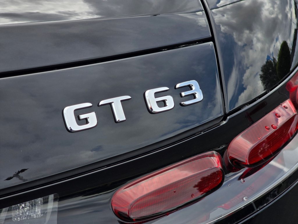 Used 2025 Mercedes-Benz AMG GT 63 image 31