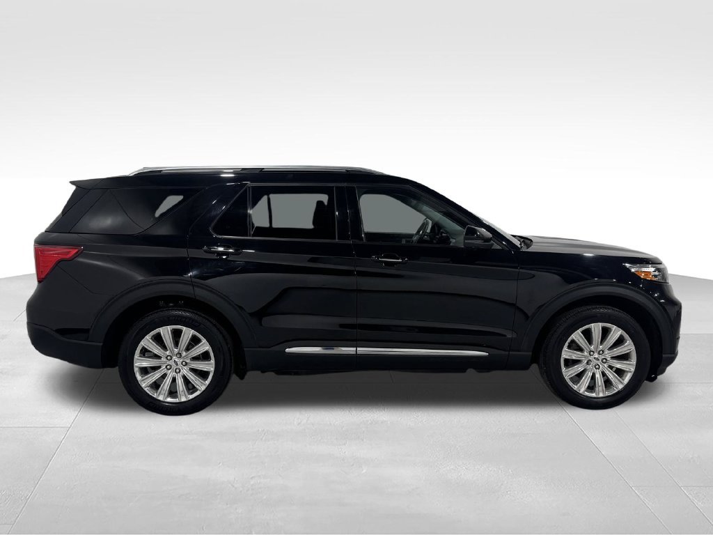 Used 2022 Ford Explorer Limited w/ Class IV Trailer Tow Package AWD/4WD image 22