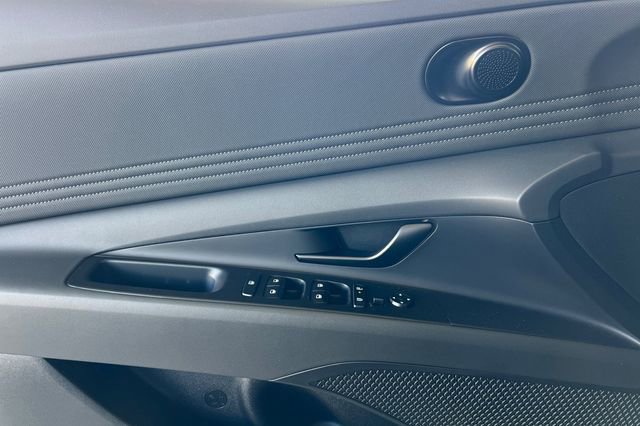 New 2026 Hyundai Elantra SEL Sport image 11