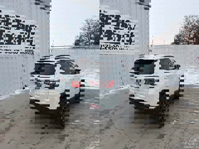 New 2026 Jeep Compass Latitude image 14