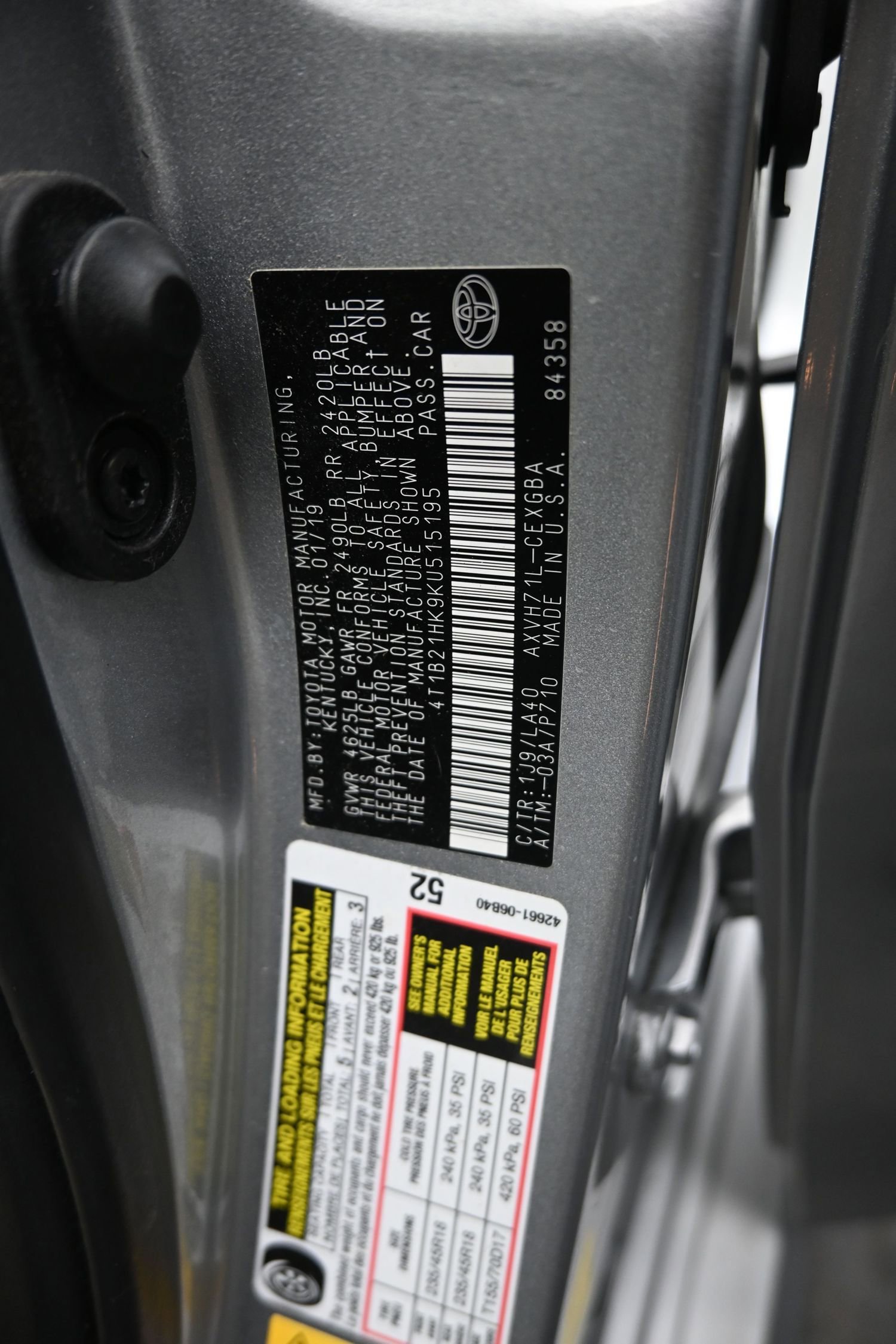 Used 2019 Toyota Camry XLE image 14