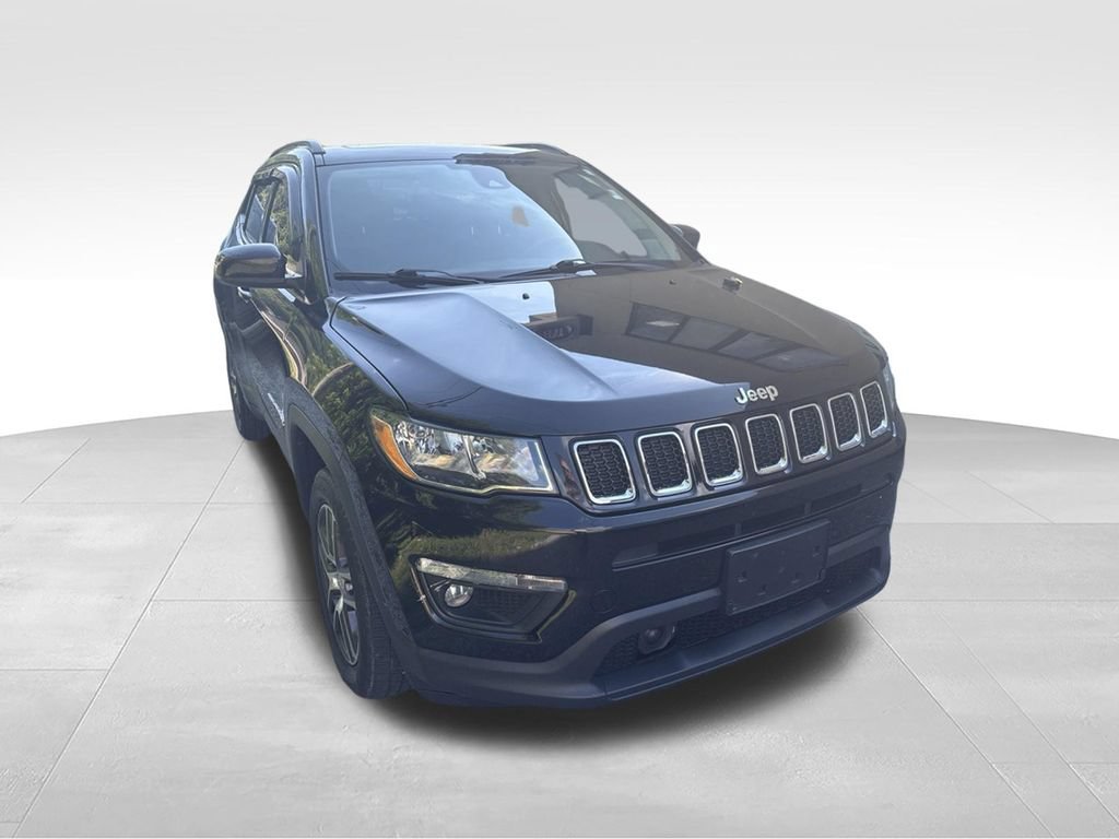 Used 2020 Jeep Compass Latitude AWD/4WD image 4