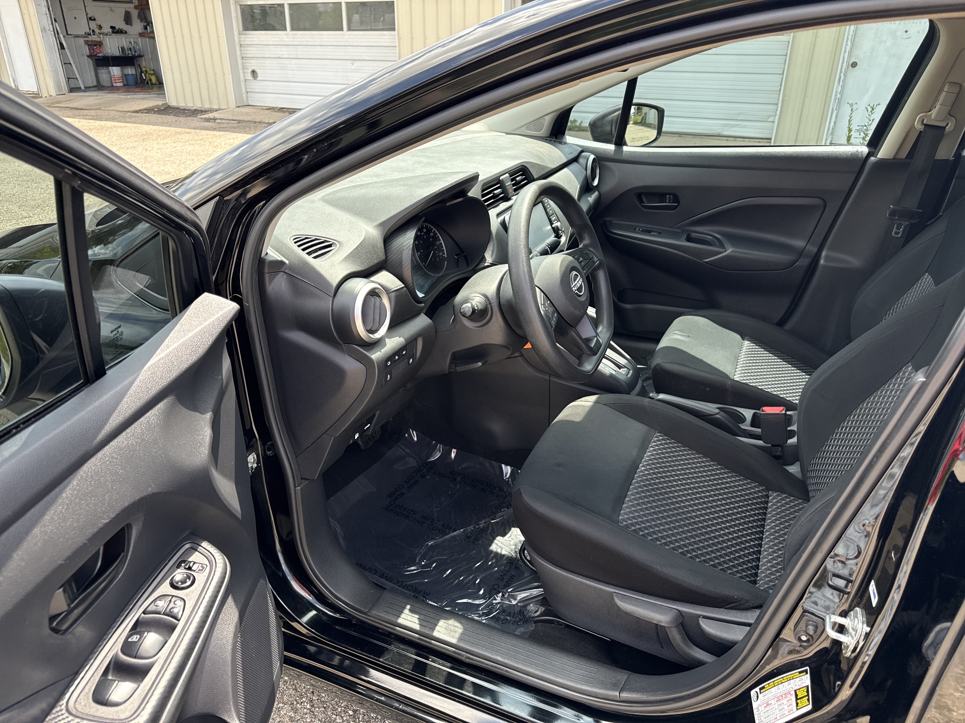 Used 2023 Nissan Versa S w/ Trunk Package FWD image 12
