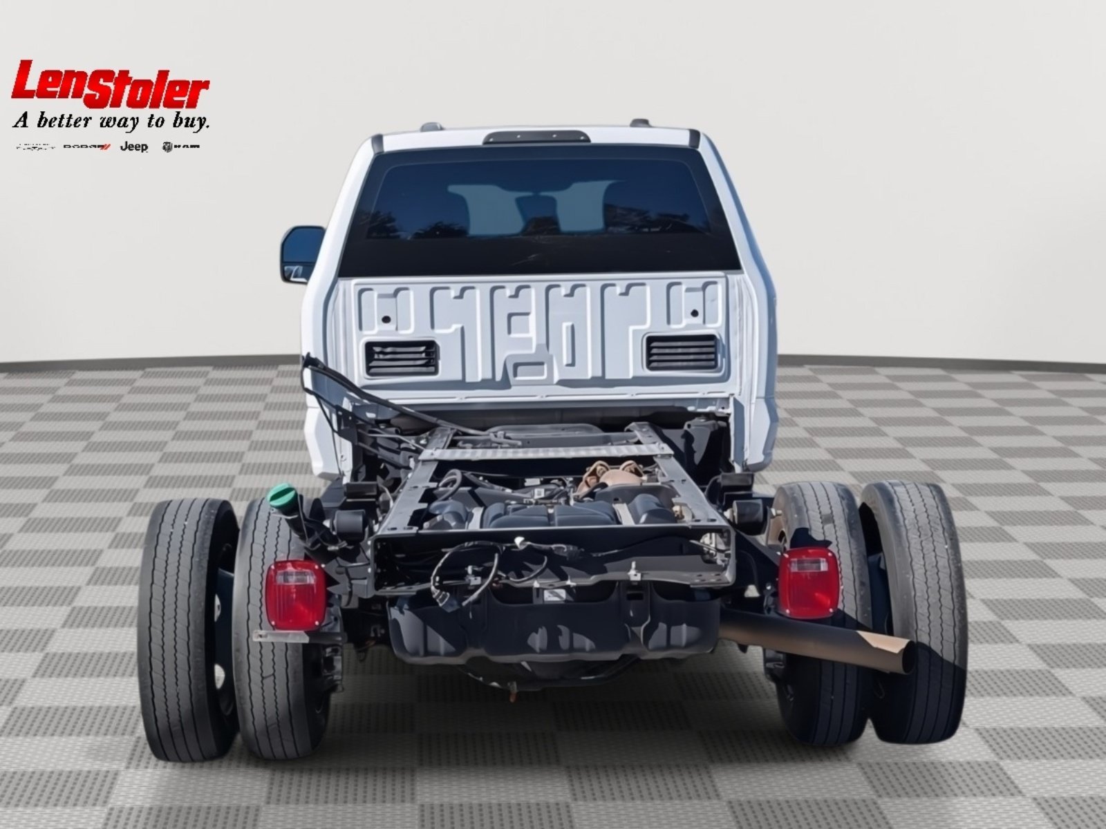 Used 2024 Ford F550 4x4 Crew Cab Super Duty image 4